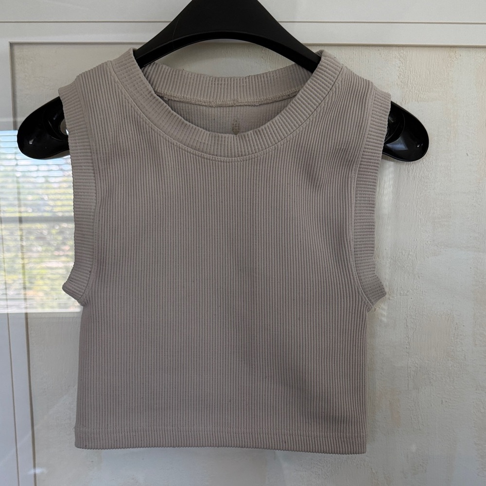 FP movement Free Throw Muscle Tank